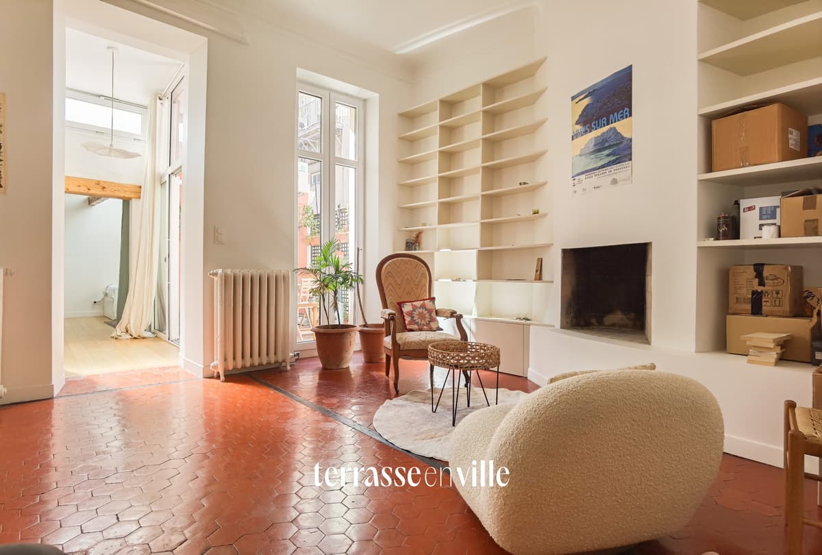 Réformés - T3/4 meublé - Terrasse - 1600€ - 3