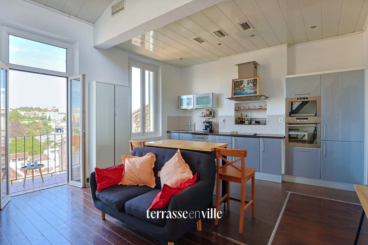 EXCLUSIVITE - BELLE DE MAI / TRAVERSE SERY - T3 - DERNIER ETAGE - TERRASSE - GARAGE - 260 000€ - 7