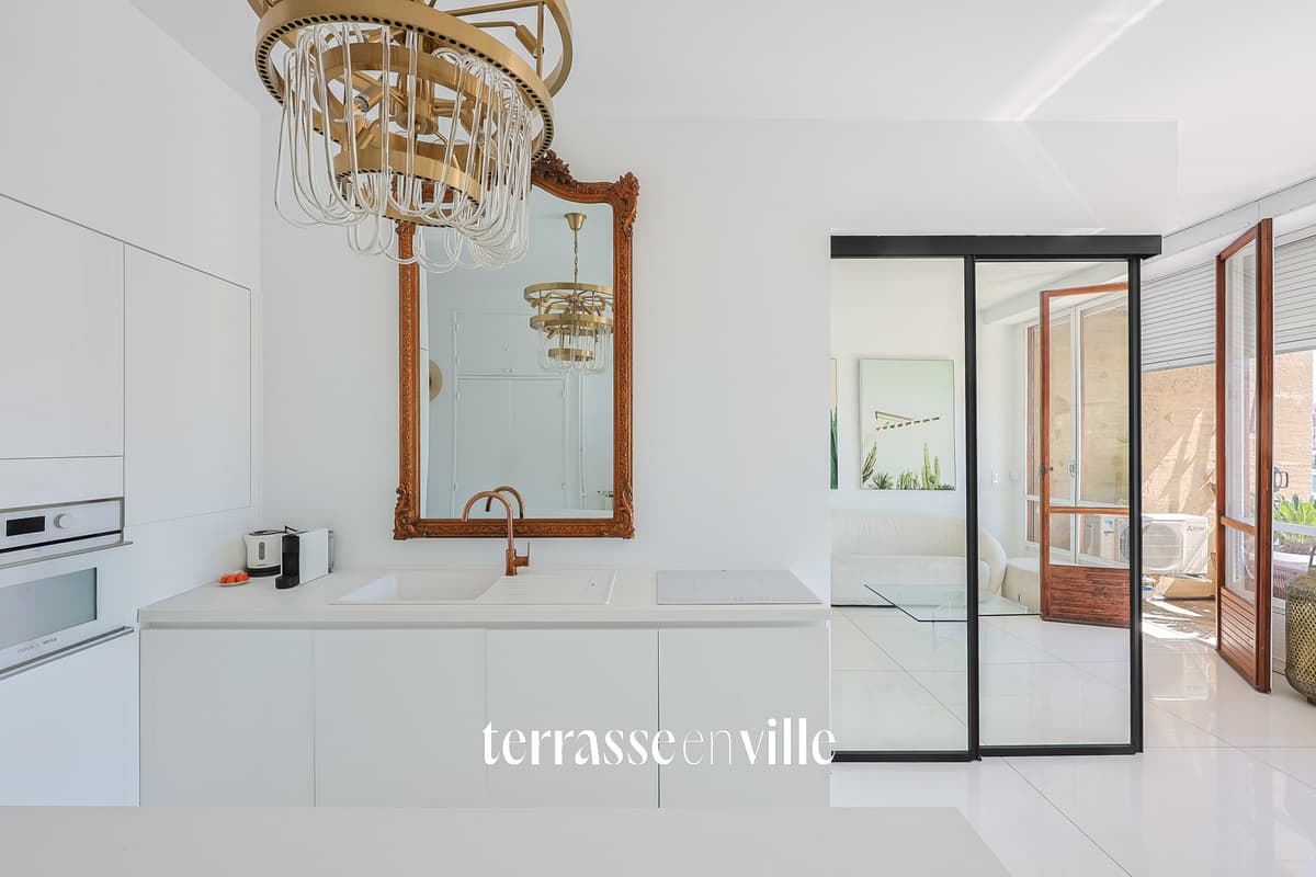 VIEUX PORT - POUILLON - T3 - 53 M2 - TERRASSE 12M2 - CAVE - 640 000 € - 5