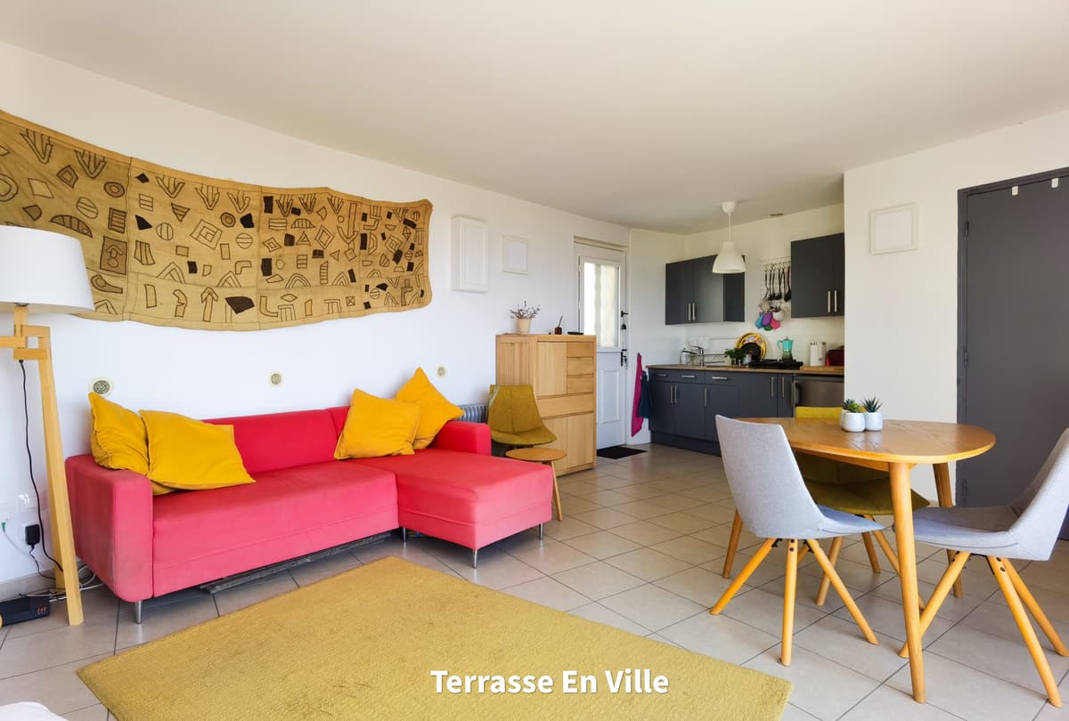 13016 - Estaque - T2 meublé avec terrasses- 776 € - 6