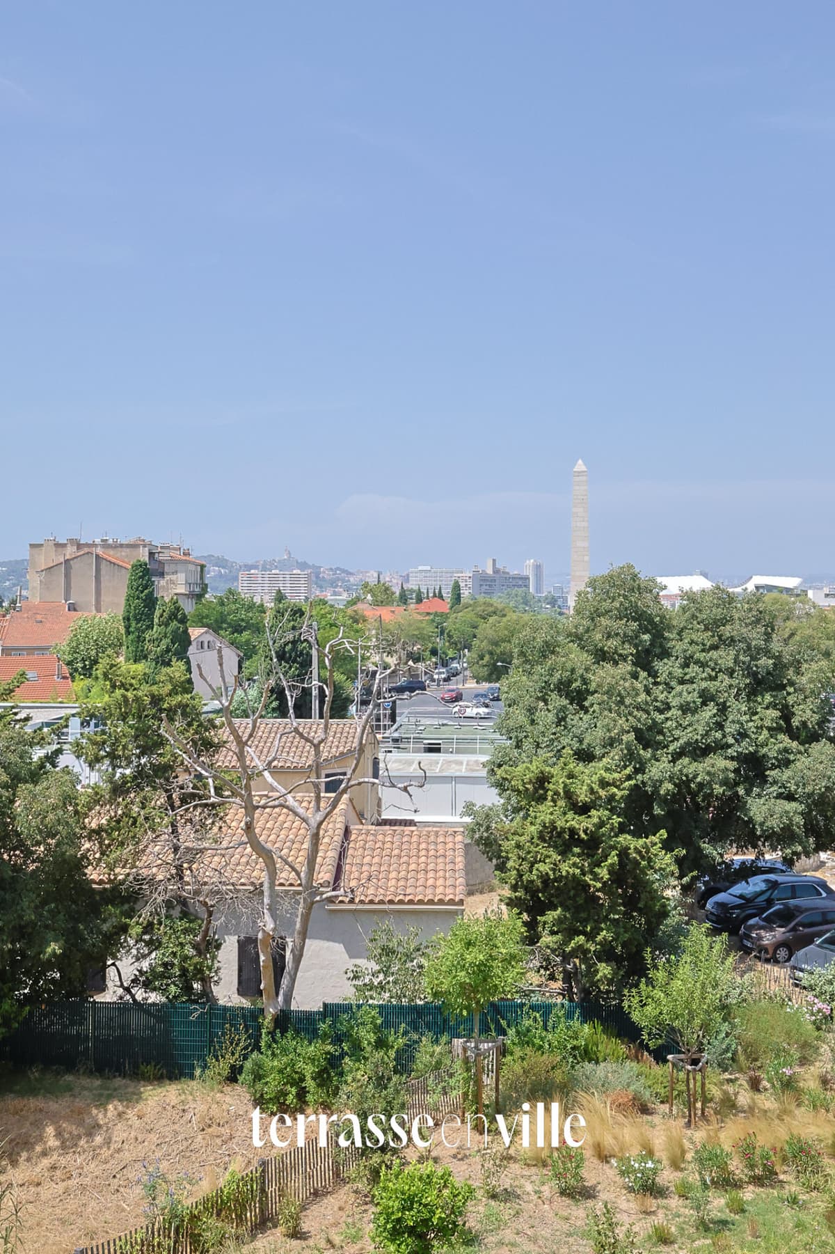 SOUS OFFRE - EXCLUSIVITÉ - MAZARGUES - T3 - TERRASSE - BOX - VUES DEGAGÉES - 285 000€ - 1