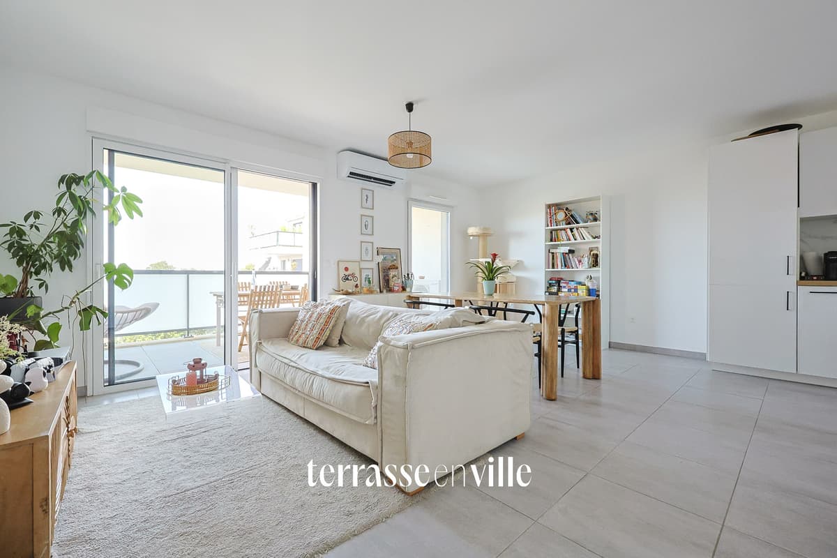SOUS OFFRE - EXCLUSIVITÉ - MAZARGUES - T3 - TERRASSE - BOX - VUES DEGAGÉES - 285 000€ - 5