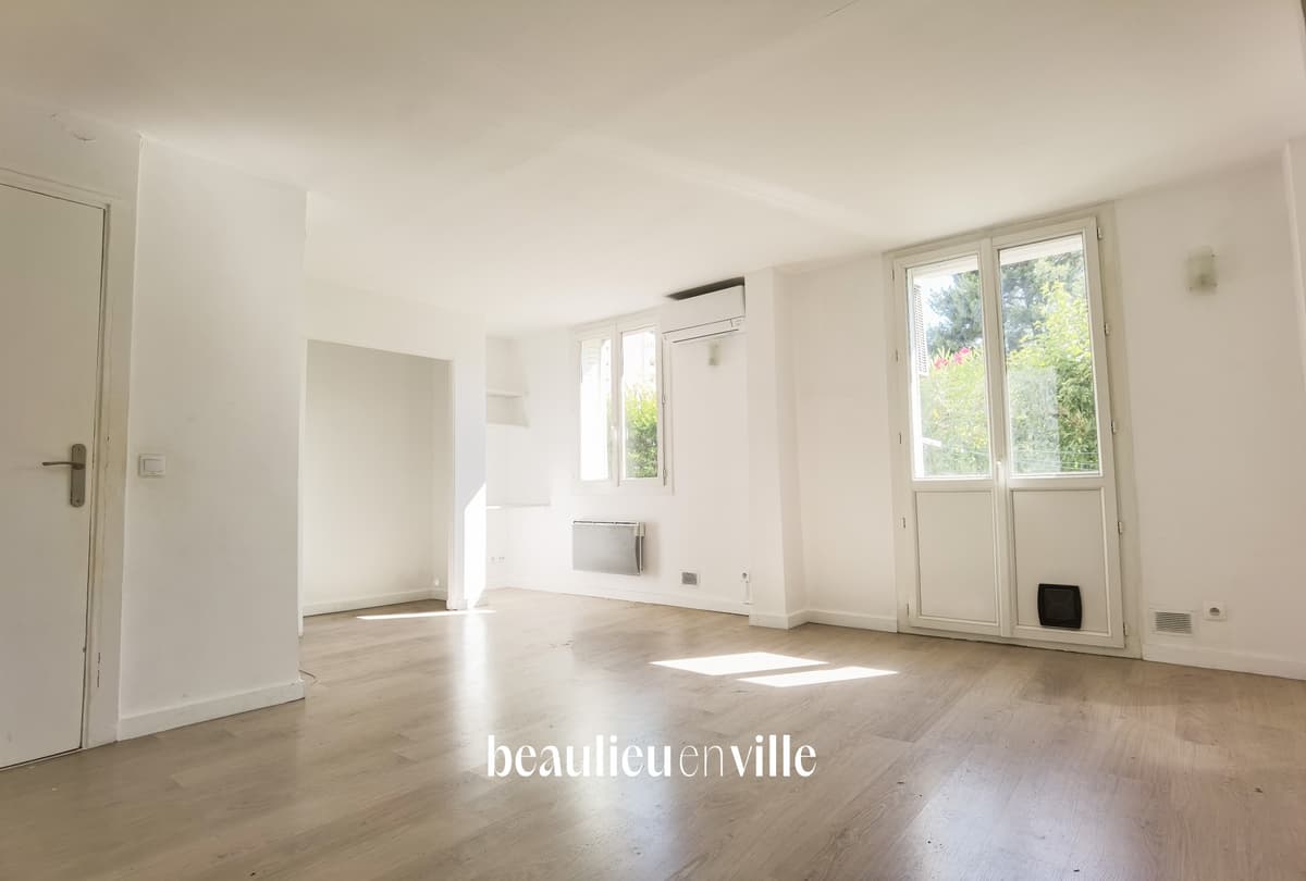 13009 - MAZARGUES - T2 non meublé - 790€