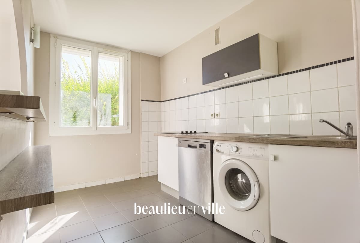 13009 - MAZARGUES - T2 non meublé - 790€ - 4