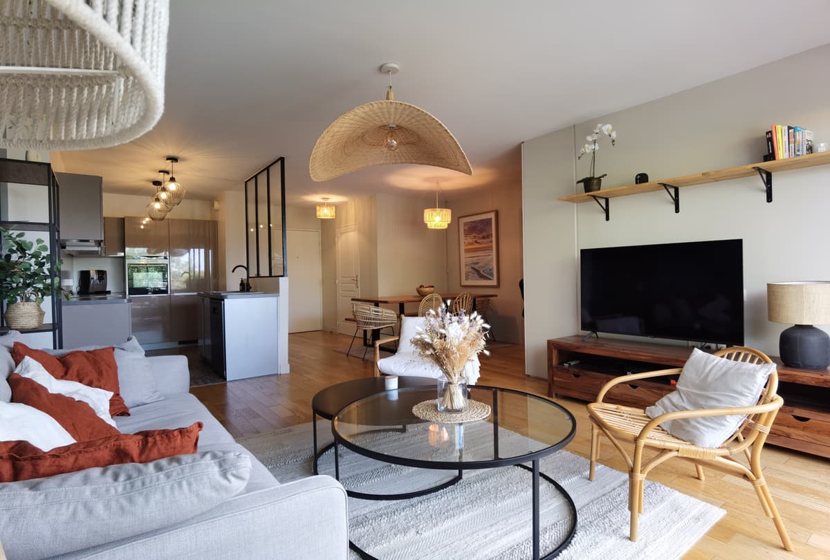13007 - Bompard - T3 - Meublé - Terrasse - Parking - Vue dégagée - 2105€ - 7