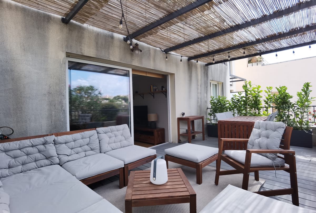 13007 - Bompard - T3 - Meublé - Terrasse - Parking - Vue dégagée - 2105€ - 3