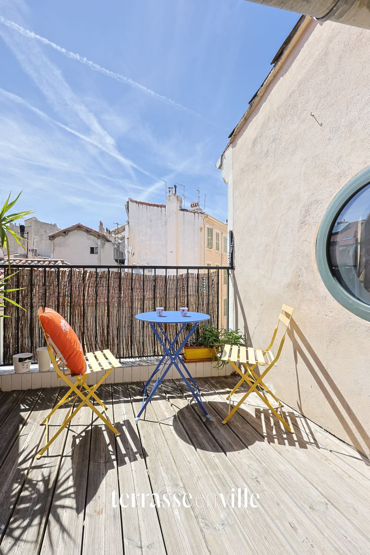SOUS OFFRE - EXCLUSIVITE - LE PANIER - DUPLEX - T6 - 101 M2 - TERRASSE - SOLARIUM - 420 000 € - 1