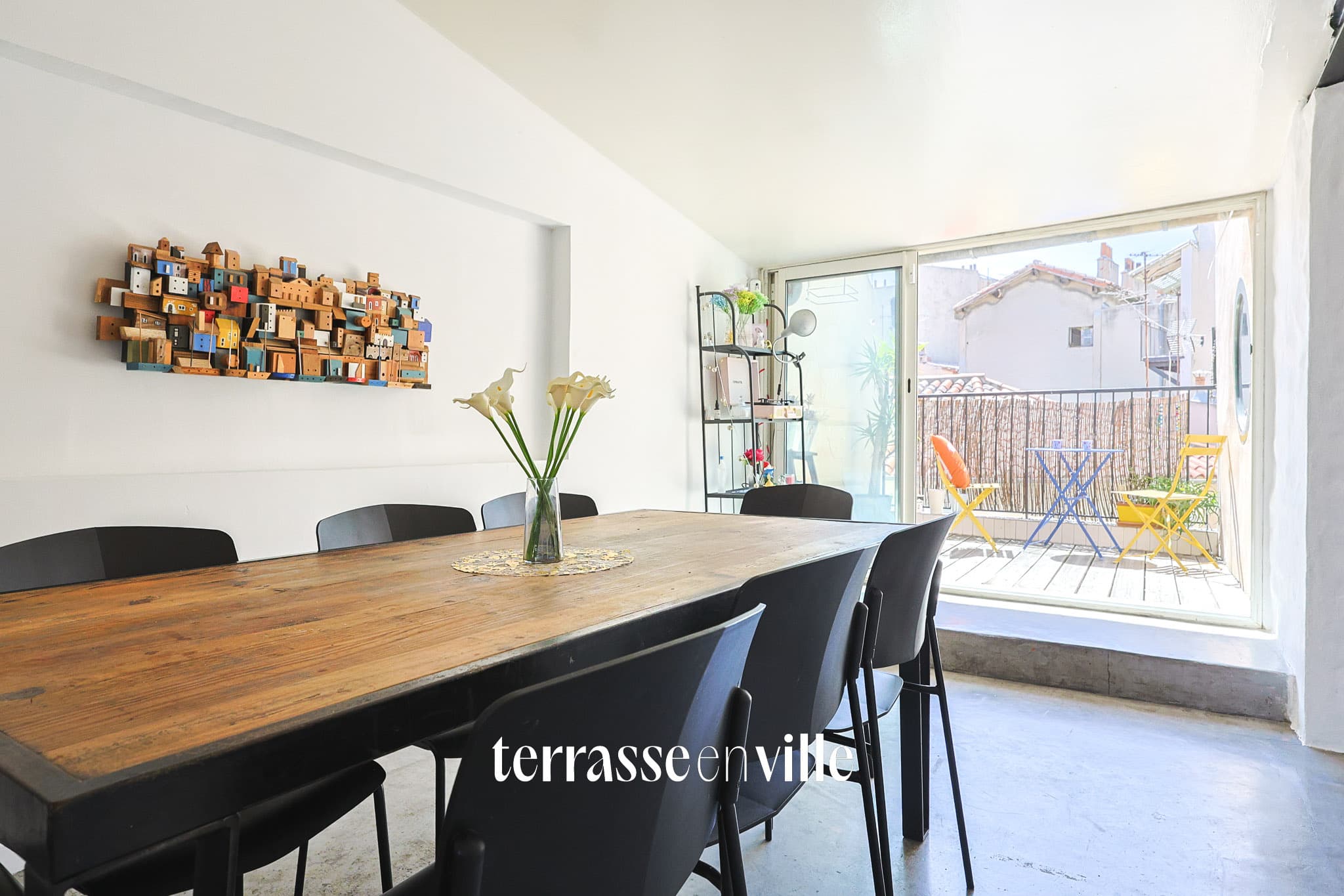 SOUS OFFRE - EXCLUSIVITE - LE PANIER - DUPLEX - T6 - 101 M2 - TERRASSE - SOLARIUM - 420 000 € - 4