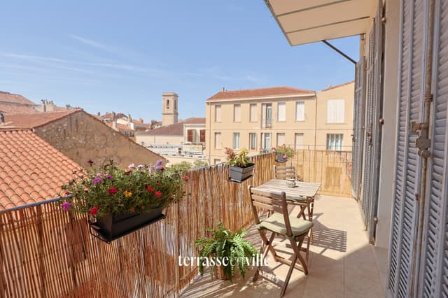 PARADIS / VAUBAN - T3 - 76M2 - TERRASSE