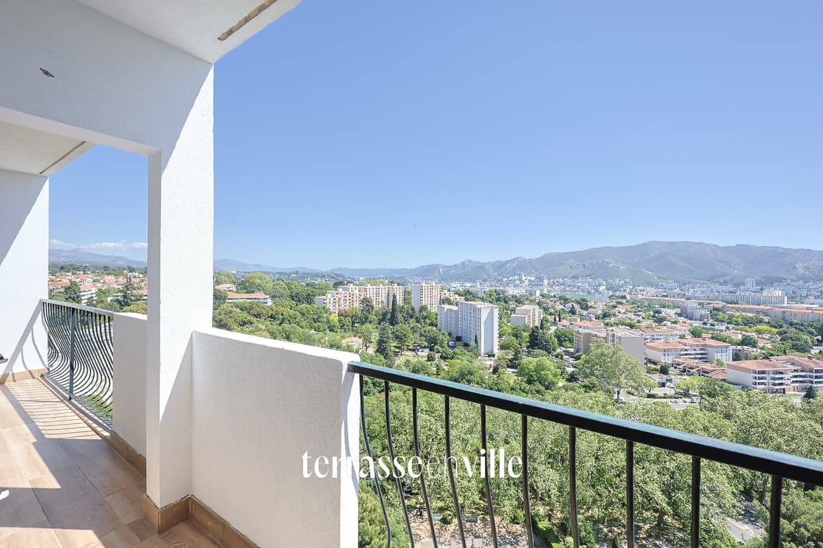 ST JEAN DU DESERT- PENTHOUSE T3/4 - TERRASSE - GARAGE - 745 000€ - 7