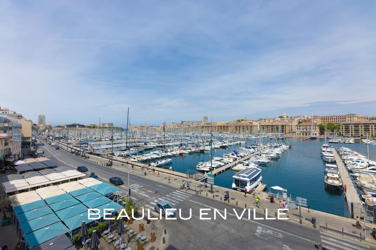 BAIL MOBILITÉ - VIEUX PORT - T3 - BALCON - VUE MER - 2500€ - 2