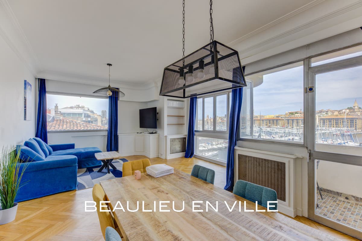 BAIL MOBILITÉ - VIEUX PORT - T3 - BALCON - VUE MER - 2500€ - 3