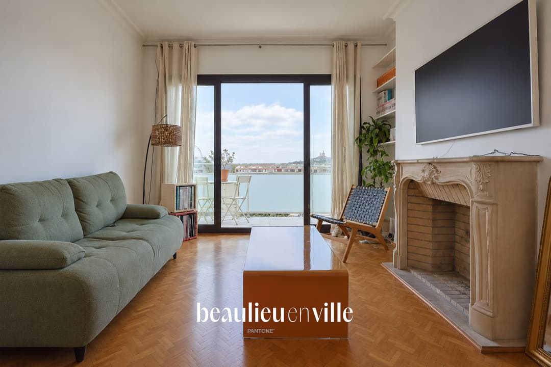EXCLUSIVITE - VIEILLE CHAPELLE - T3 - 63m2 -DERNIER ETAGE - BALCON - 330 000€