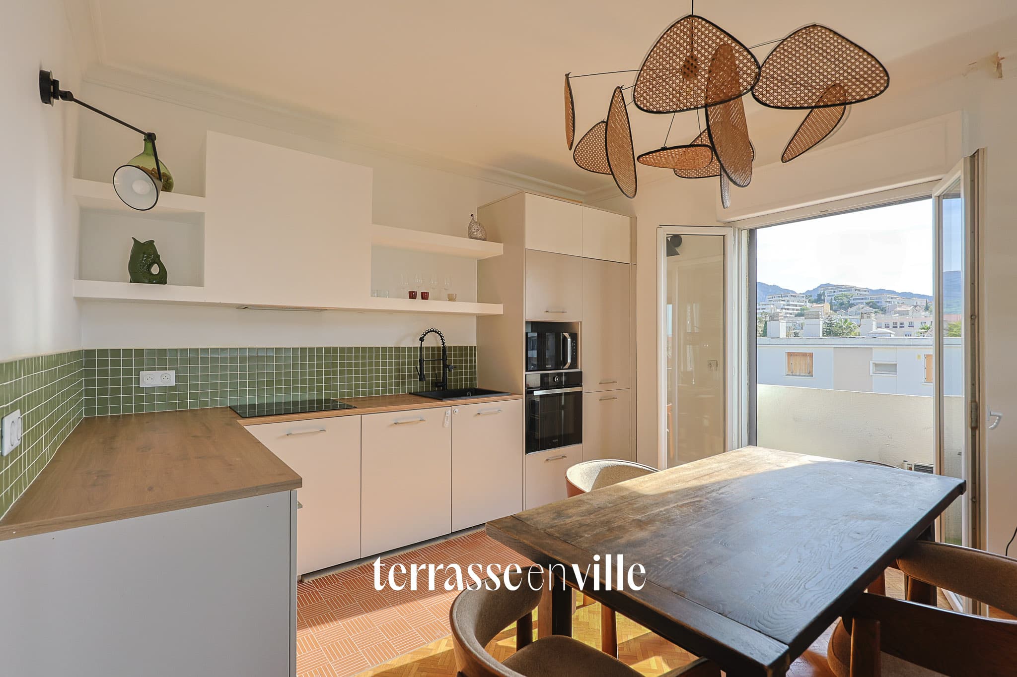EXCLUSIVITE - VIEILLE CHAPELLE - T3 - 63m2 -DERNIER ETAGE - BALCON - 330 000€ - 7