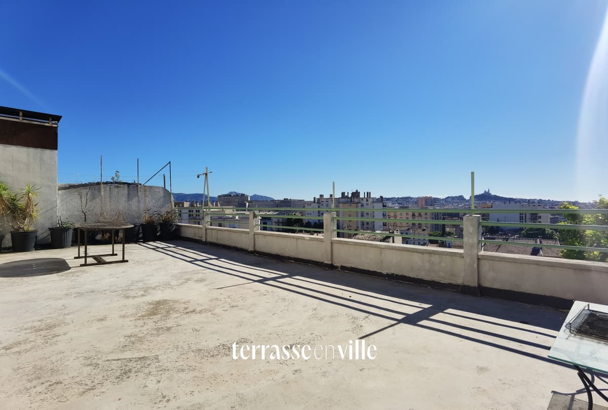 13004 - Blancarde - T2 non meublé - Grande terrasse - 980€ - 1