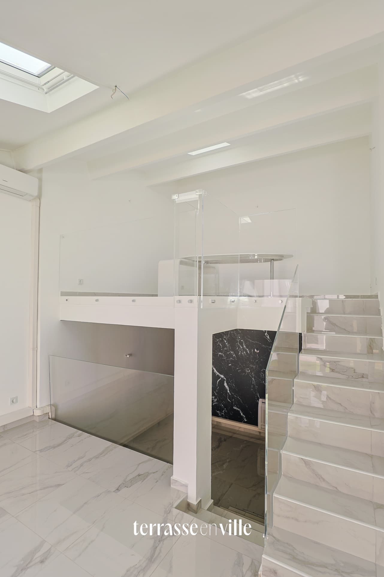 LODI / NOTRE-DAME-DU-MONT - REZ-DE-CHAUSSEE - 130M2 - TERRASSE - GARAGE - 680 000€ - 7