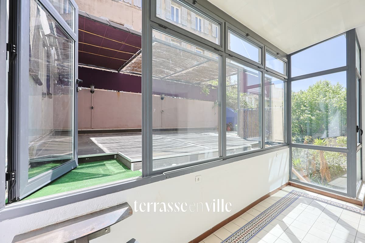 EXCLUSIVITE - NOTRE-DAME DU MONT / BIBLIOTHEQUE - T5 144m2 - TERRASSE - BOX - 598 000€ - 5