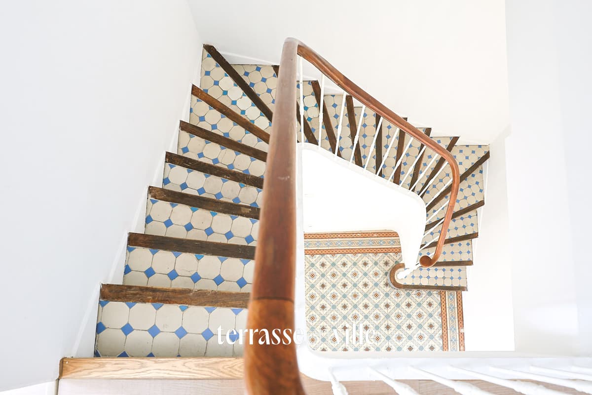EXCLUSIVITE - NOTRE-DAME DU MONT / BIBLIOTHEQUE - T5 144m2 - TERRASSE - BOX - 598 000€ - 6