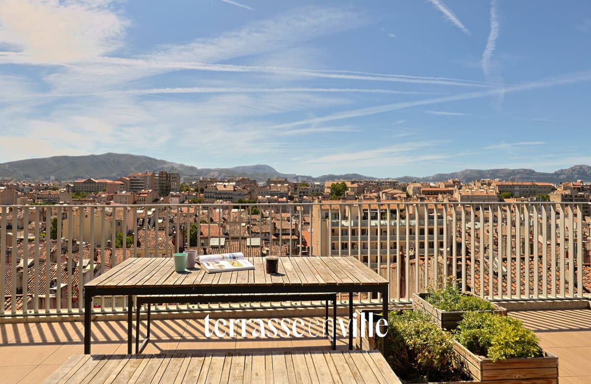 SOUS-OFFRE - EXCLUSIVITE - LONGCHAMP - T5 - ROOFTOP 104M2 - VUE - GARAGE - 550 000€