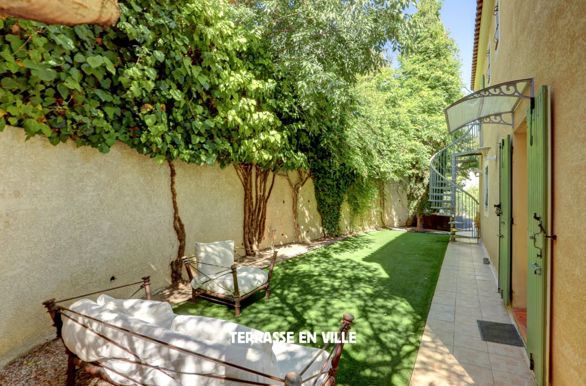 EXCLUSIVITE - LES CAILLOLS / ST JULIEN - 13012 - MAISON - T5 - 130 M2 - 660 000 € - 3