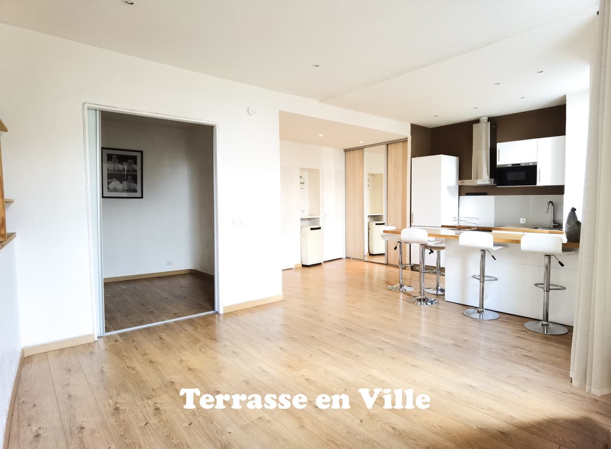 13007 - Endoume - T1/2 non Meublé - 830€ - 1