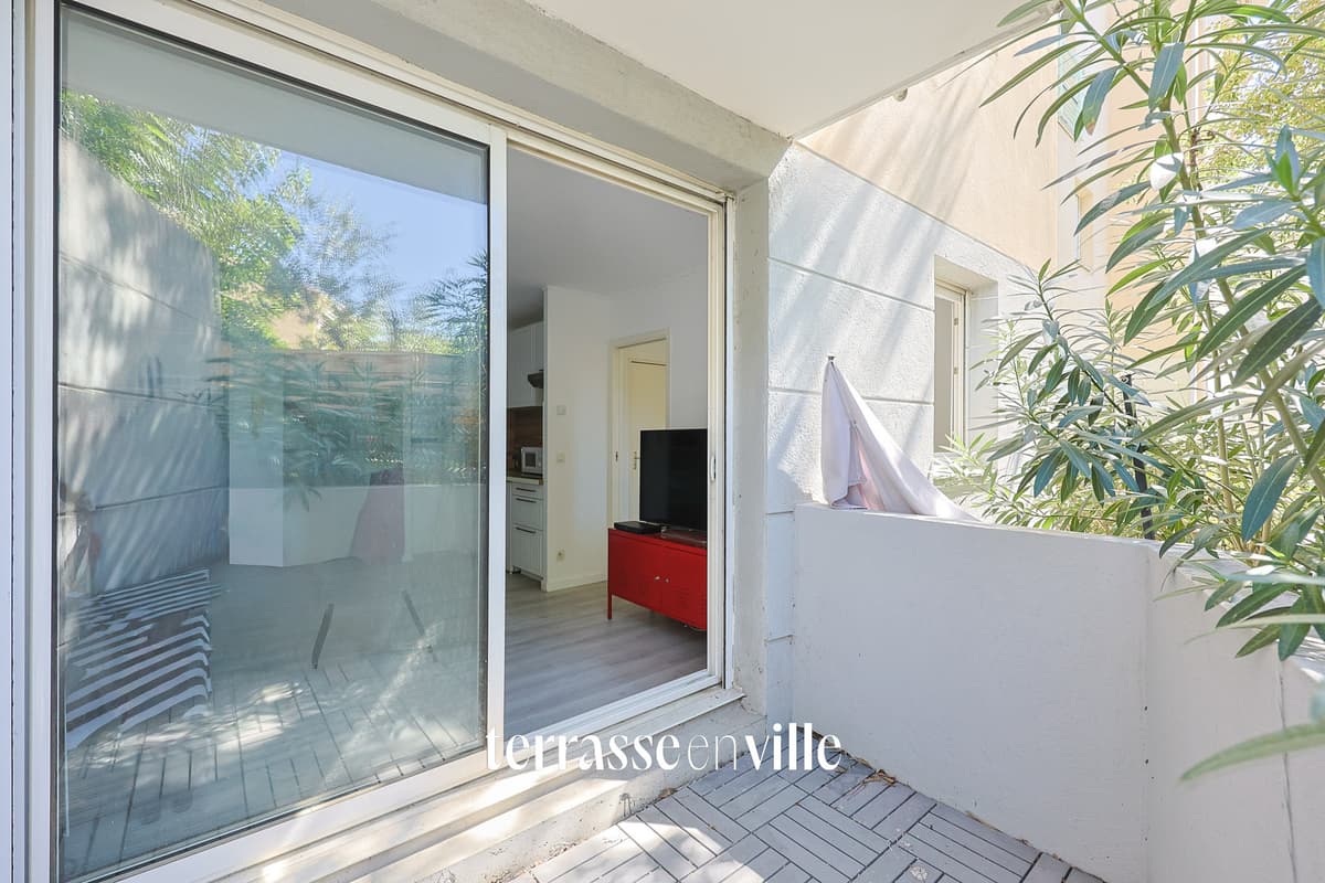 ST JEROME - T2 27M2 - TERRASSE 5M2 - 105 000€