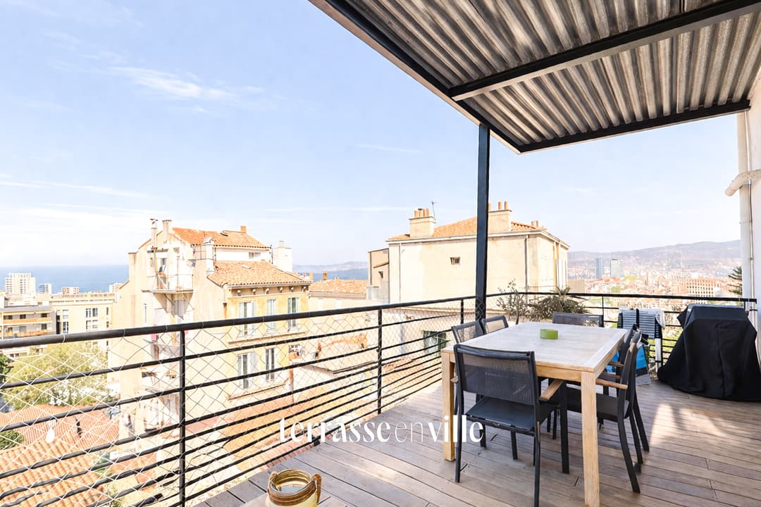SAINT VICTOR - T3 - VUE EXCEPTIONNELLE - 580 000 EUROS