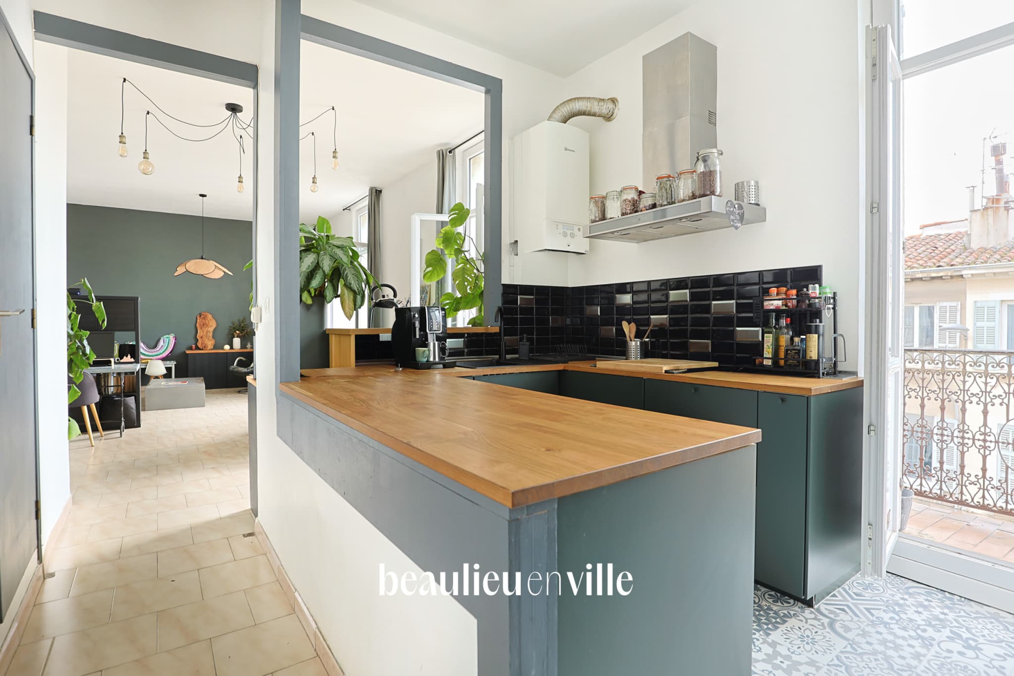 EXCLUSIVITÉ - NOTRE DAME DU MONT - DERNIER ETAGE - T3 - BALCON - 290 000 EUROS - 4