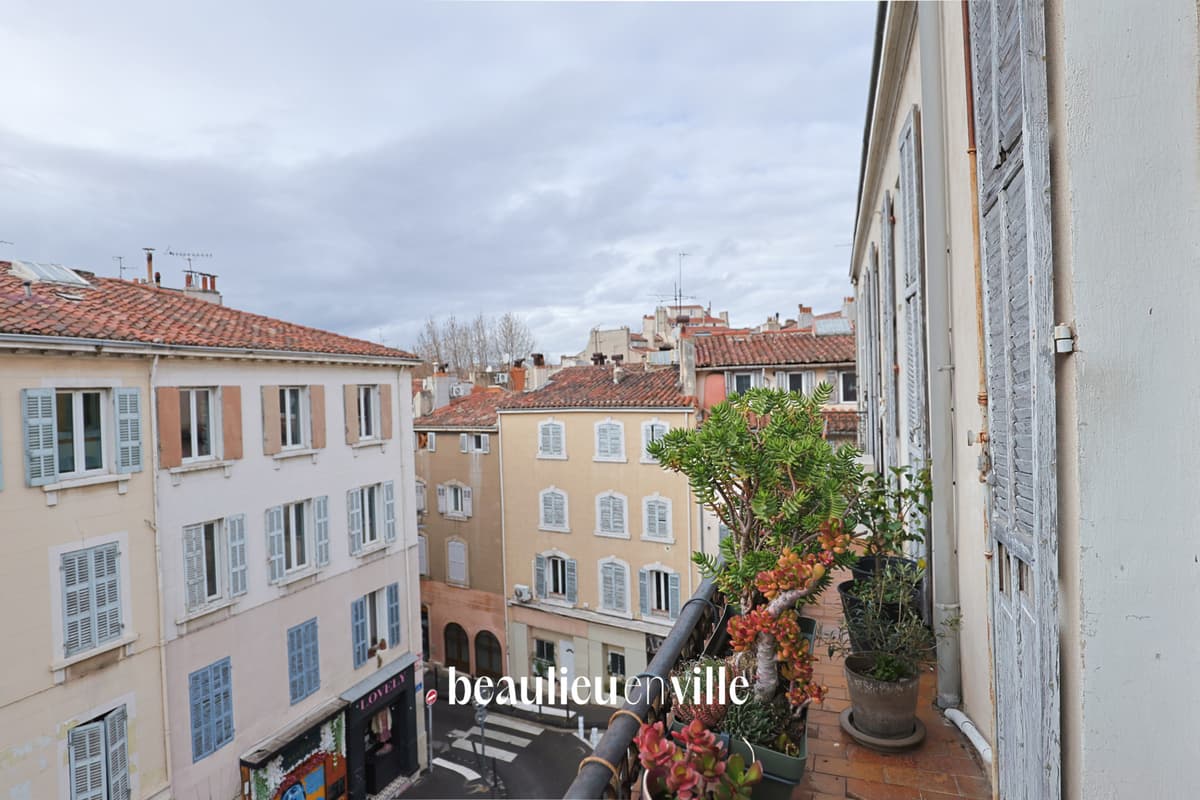 EXCLUSIVITÉ - NOTRE DAME DU MONT - DERNIER ETAGE - T3 - BALCON - 290 000 EUROS - 7