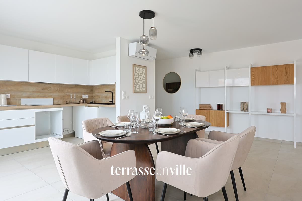MONTOLIVET 13012 - DUPLEX T5 150M2 - DERNIER ETAGE - TERRASSES 74M2 - GARAGES EN SUS - 799 000€ - 6