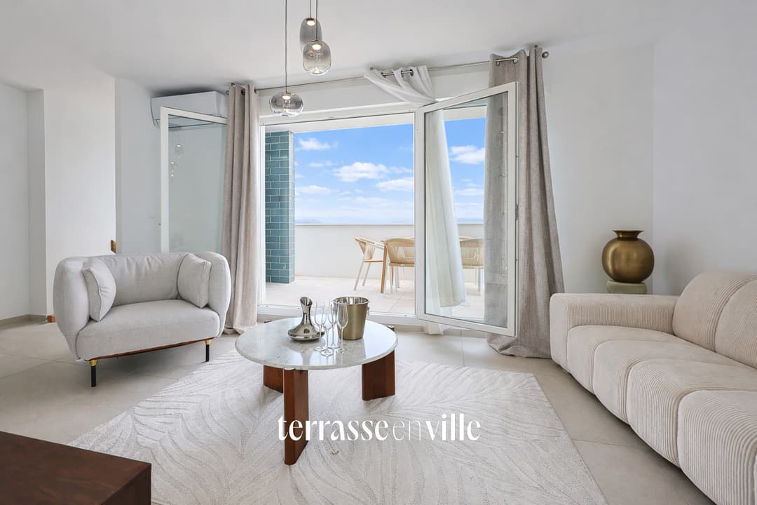 MONTOLIVET 13012 - DUPLEX T5 150M2 - DERNIER ETAGE - TERRASSES 74M2 - GARAGES EN SUS - 784 000€