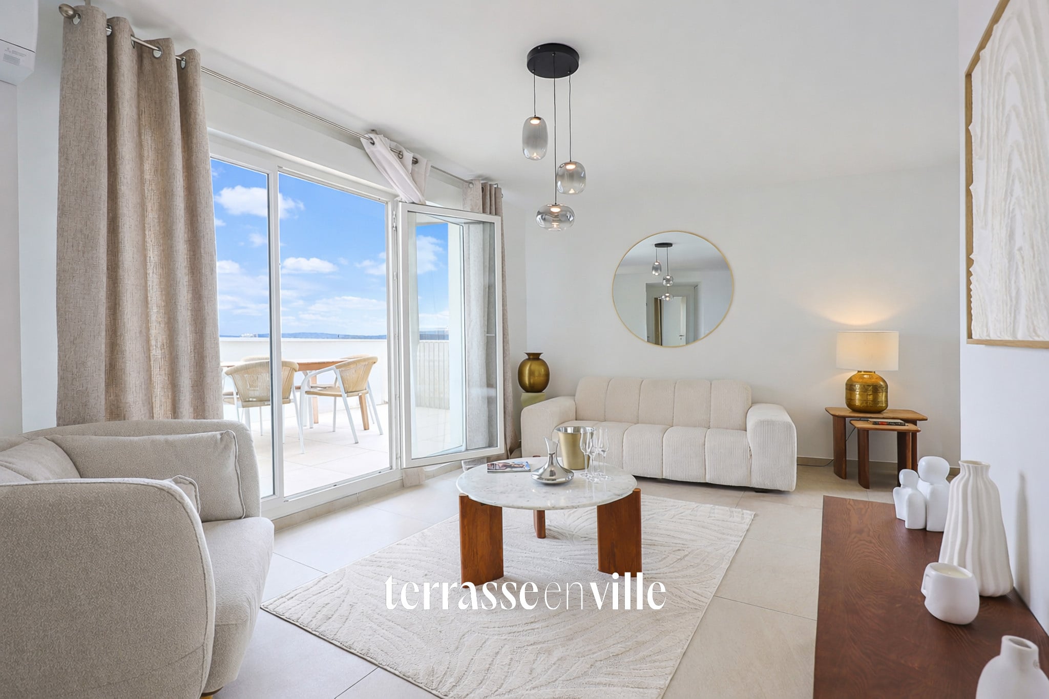 MONTOLIVET 13012 - DUPLEX T5 150M2 - DERNIER ETAGE - TERRASSES 74M2 - GARAGES EN SUS - 784 000€