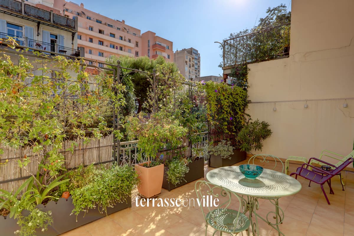 EXCLUSIVITE - SAINT LAMBERT - T2 - TERRASSE - 250 000€ - 3