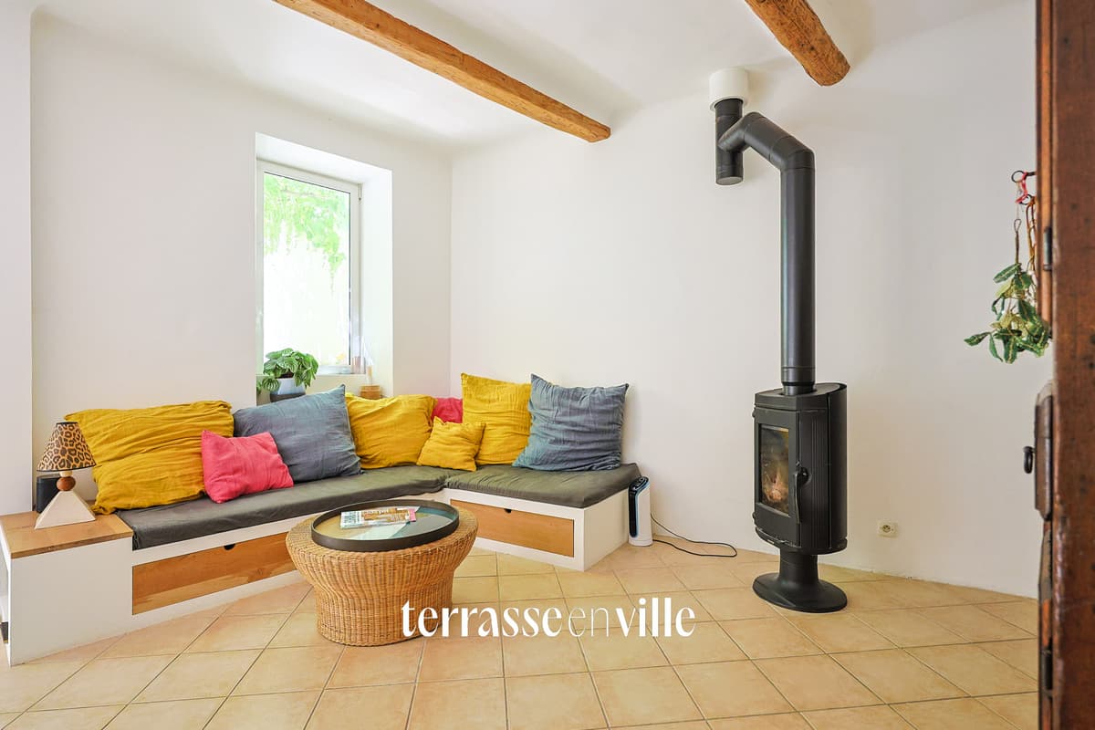 EXCLUSIVITE - PLACE ST EUGENE MAISON TERRASSE JARDIN - 750 000€ - 5