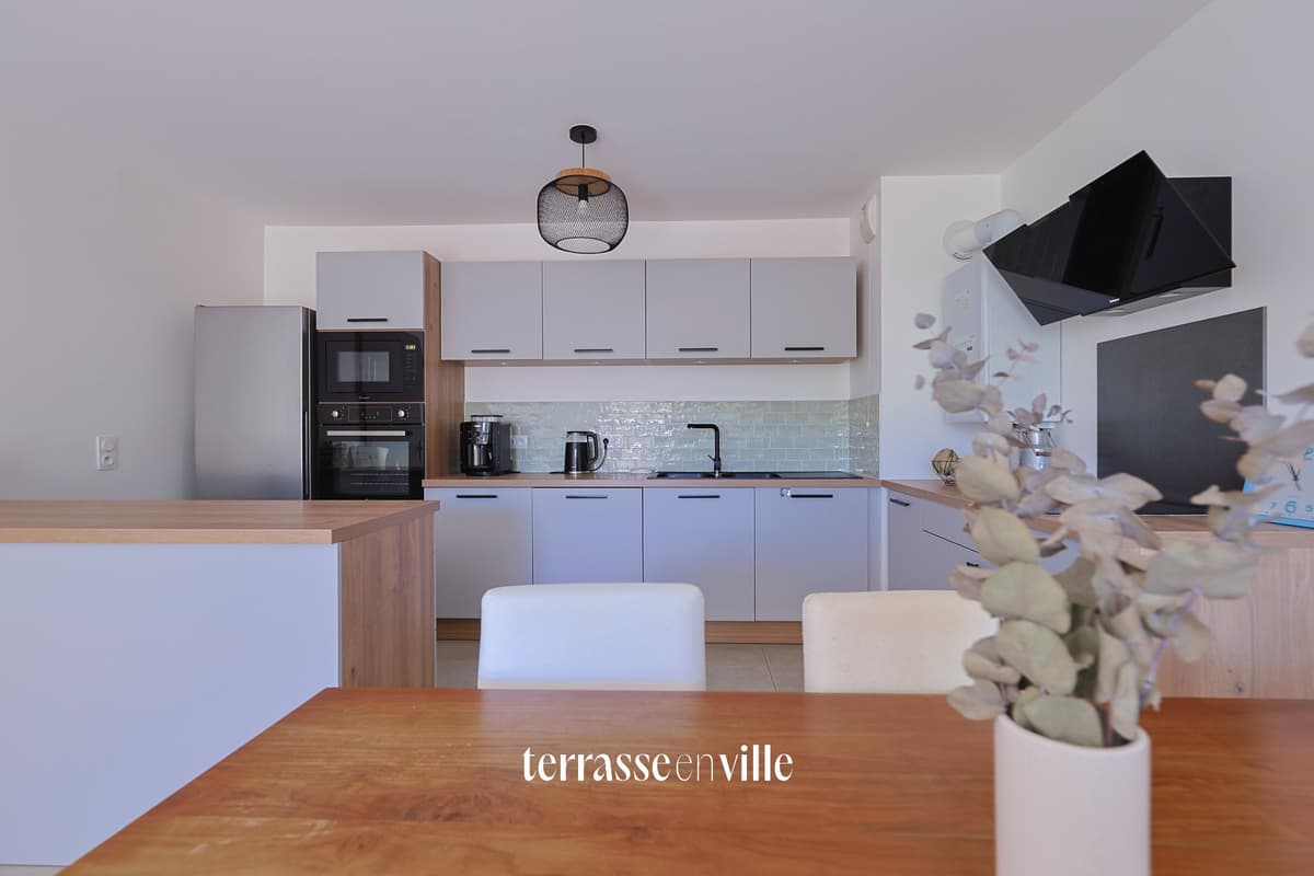 EXCLUSIVITÉ - LES ROUTES - APPARTEMENT T4 89m2 TERRASSE 25m2 368 000€ - 3
