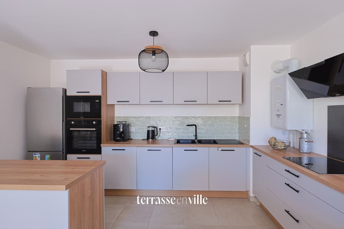 EXCLUSIVITÉ - LES ROUTES - APPARTEMENT T4 89m2 TERRASSE 25m2 368 000€ - 5