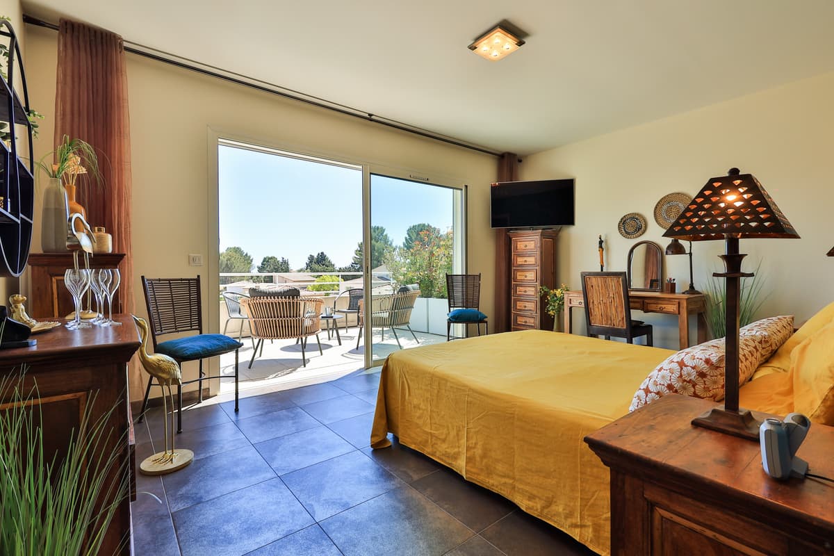 LA CIOTAT - VILLA T5 - 172M2 - GARAGE - PARCELLE 700M2 - VUE MER - 1 350 000€ - 3