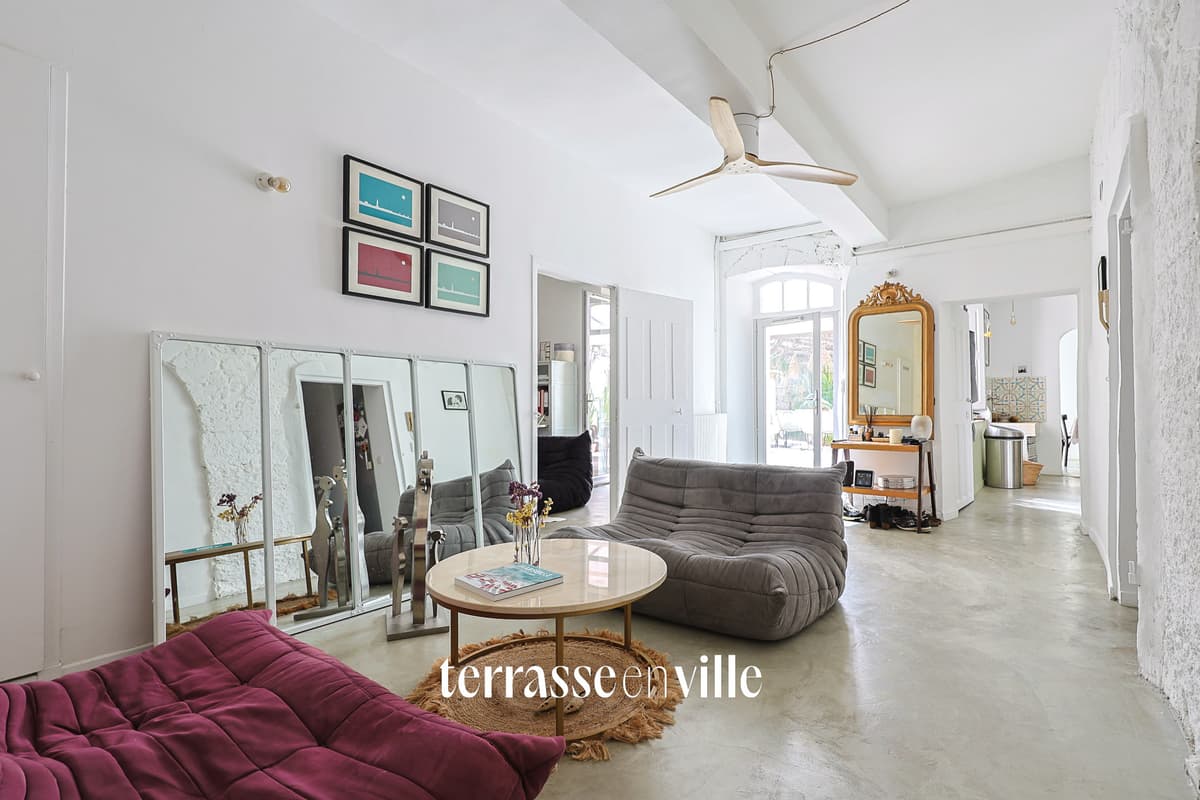 LA CIOTAT - CŒUR HISTORIQUE - APPARTEMENT T4 - 80 M2 - JARDIN PRIVATIF - PARCELLE 350M2 - 680 000 € - 4