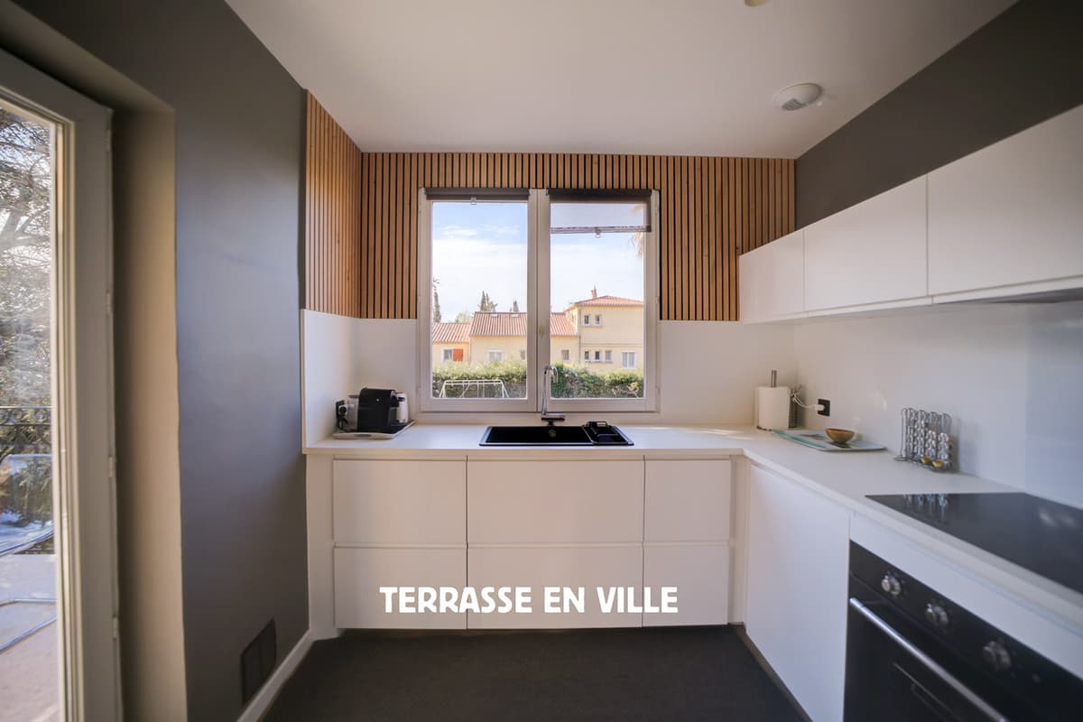 LA CIOTAT - ST JEAN - BEAU DUPLEX T5/6 - TERRASSE - JARDIN - PARKING - 495 000 € - 5