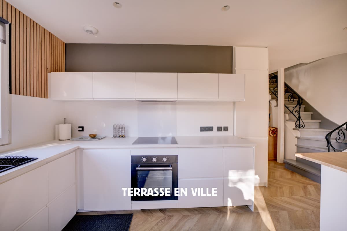 LA CIOTAT - ST JEAN - BEAU DUPLEX T5/6 - TERRASSE - JARDIN - PARKING - 495 000 € - 6