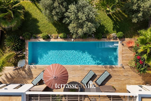 La Ciotat Quartier résidentiel - Villa d’architecte de 200 m2 Piscine - 1 458 000€