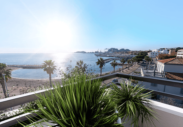 LUXUEUX T2 - VUE MER - 47M2 - TERRASSE 13M2 - 520 856€