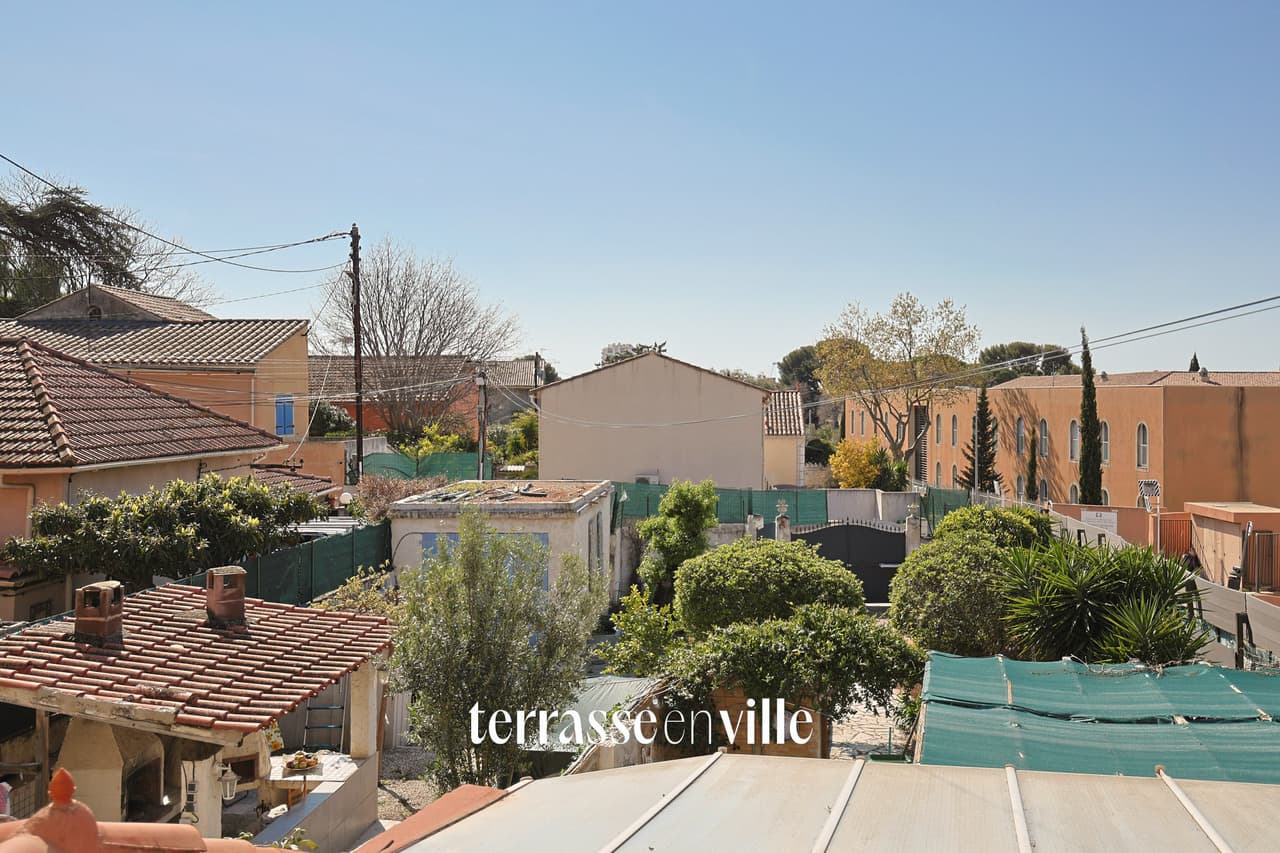 TOULON OUEST - MAISON - 100 M2 - T4 - PISCINE - JARDIN - GARAGE - DEPENDANCE - 528 000€ - 4