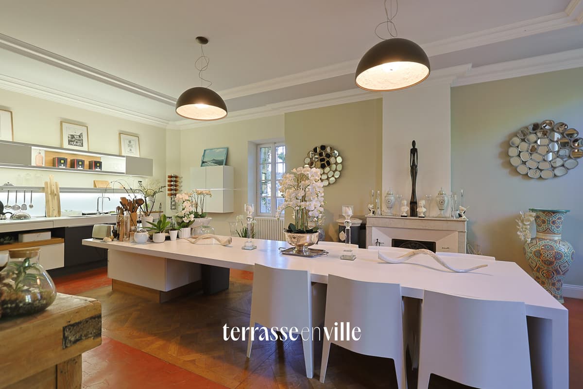 LA CRAU - Bastide de charme - 400 M2 - 7