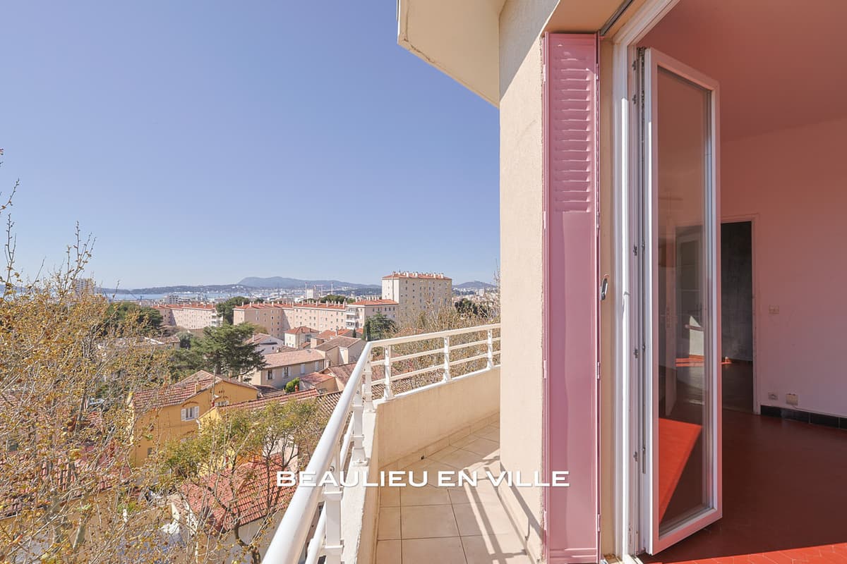 EXCLUSIVITE - TOULON - CLARET - DERNIER ETAGE - T2/3 64M2 - VUE MER - 172 000€ - 4