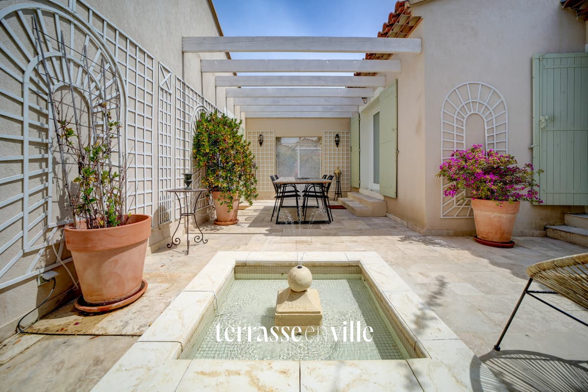 SAINT CYR SUR MER - VILLA PLAIN PIED T4 123M2 - DEPENDANCE - PROCHE VILLAGE A PIED - 2