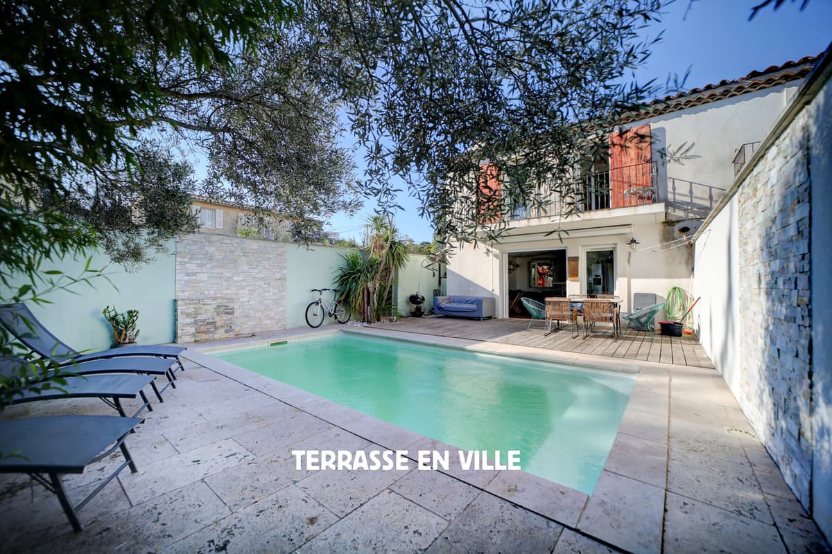 LA CIOTAT - MAISON INDIVIDUELLE - T4 - 91M2 - PISCINE - 4 PLACES DE PARKING - 550000€ - 3