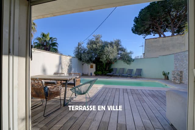 LA CIOTAT - MAISON INDIVIDUELLE - T4 - 91M2 - PISCINE - 4 PLACES DE PARKING - 550000€