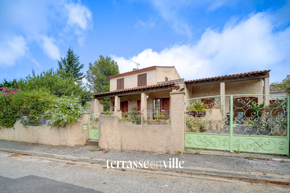 SAINT CYR SUR MER - SUPER BAUMELLES - MAISON T5 - PROCHE MER - GARAGE - 715000€ - 3