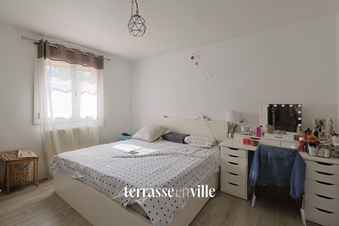LA VALETTE - MAISON PLAIN PIED 135 M2 - T5- PISCINE - GARAGE - TERRAIN 674 M2 - 615 000€